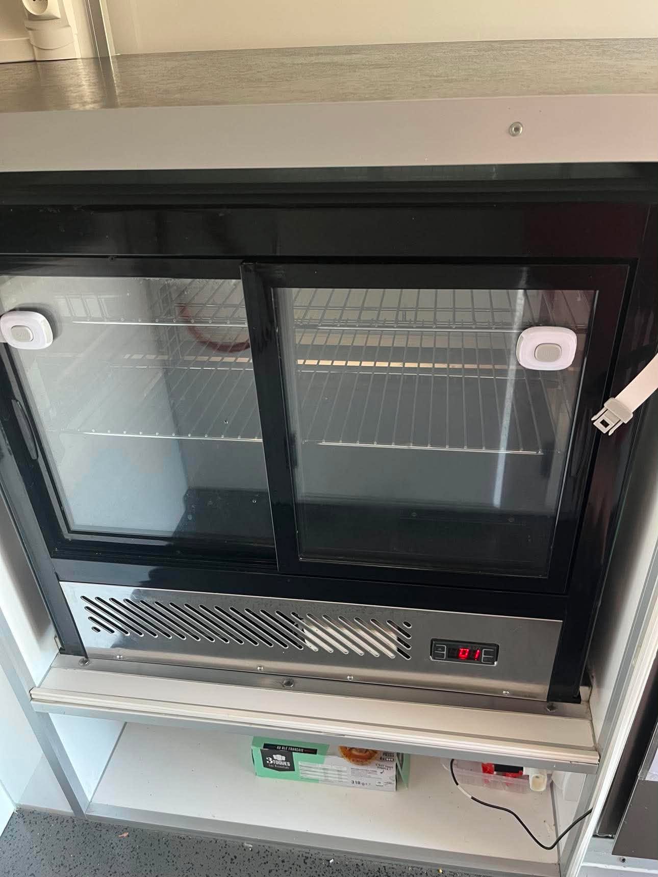 Foodtruck Rôtisserie / Snack – Renault Master VASP Magasin (TVA récupérable) — vue 3