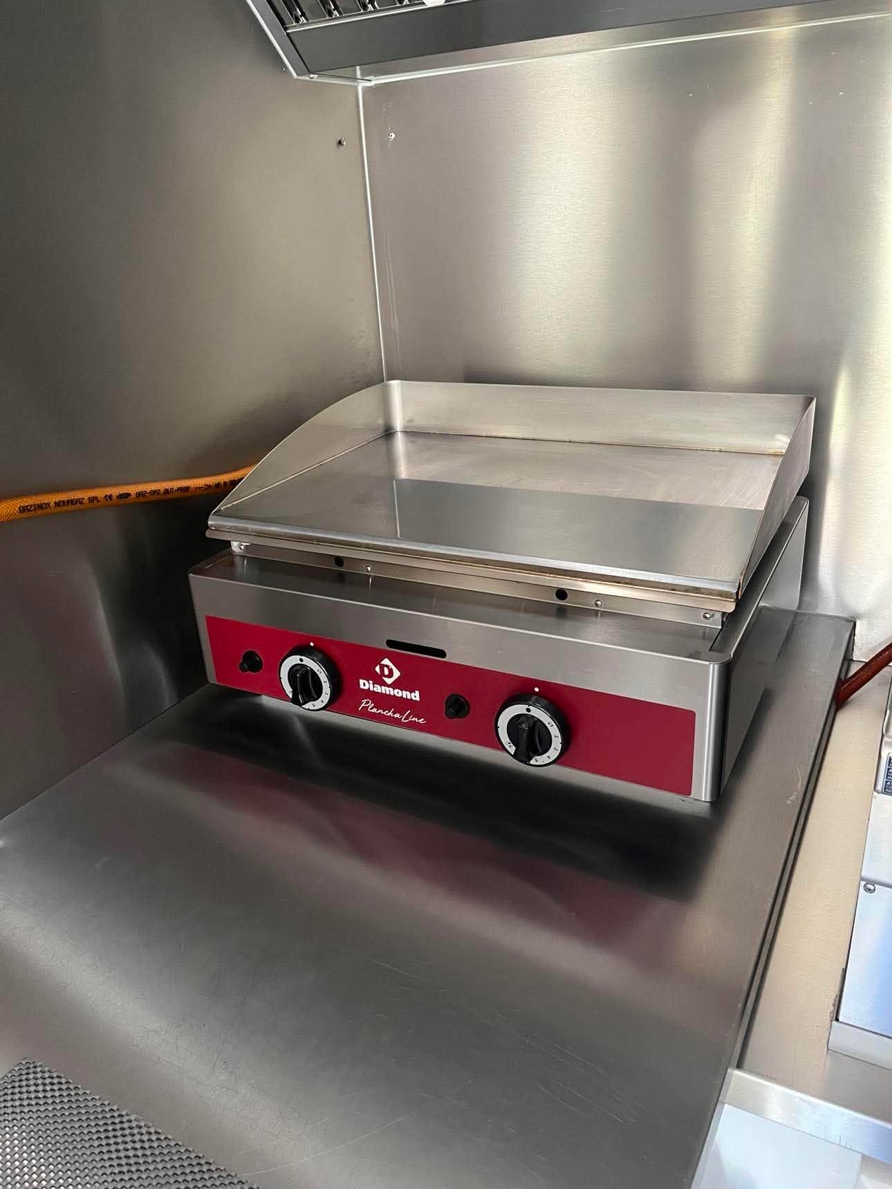 Foodtruck Rôtisserie / Snack – Renault Master VASP Magasin (TVA récupérable) — vue 4