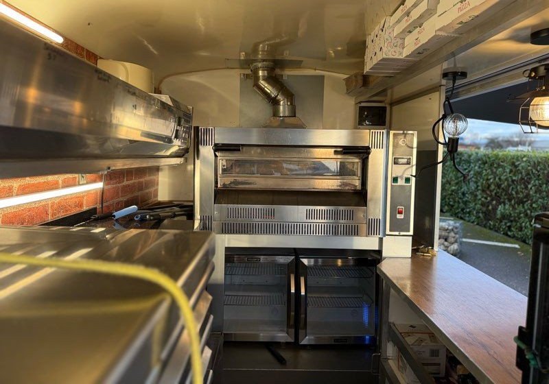 Citroën HY72 Food Truck VASP – Aménagement professionnel – 1973 — vue 2